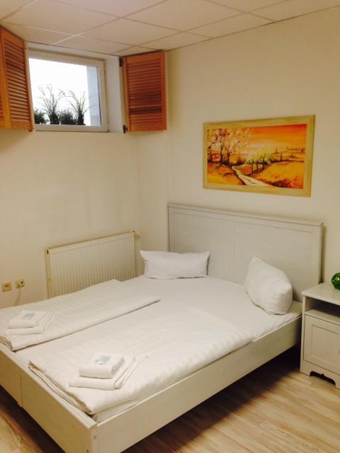 הלברגמוס Airport Hostel מראה חיצוני תמונה
