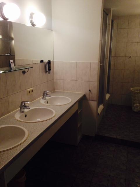 הלברגמוס Airport Hostel מראה חיצוני תמונה